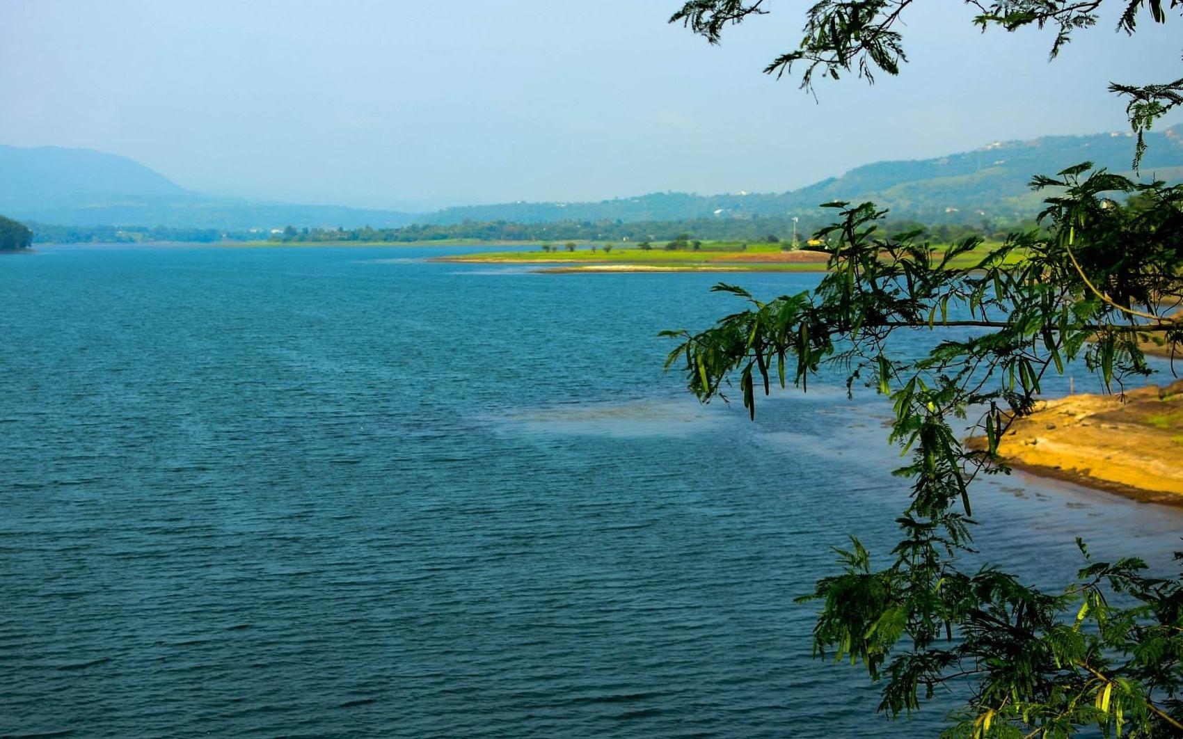 Khadakwasla Lake